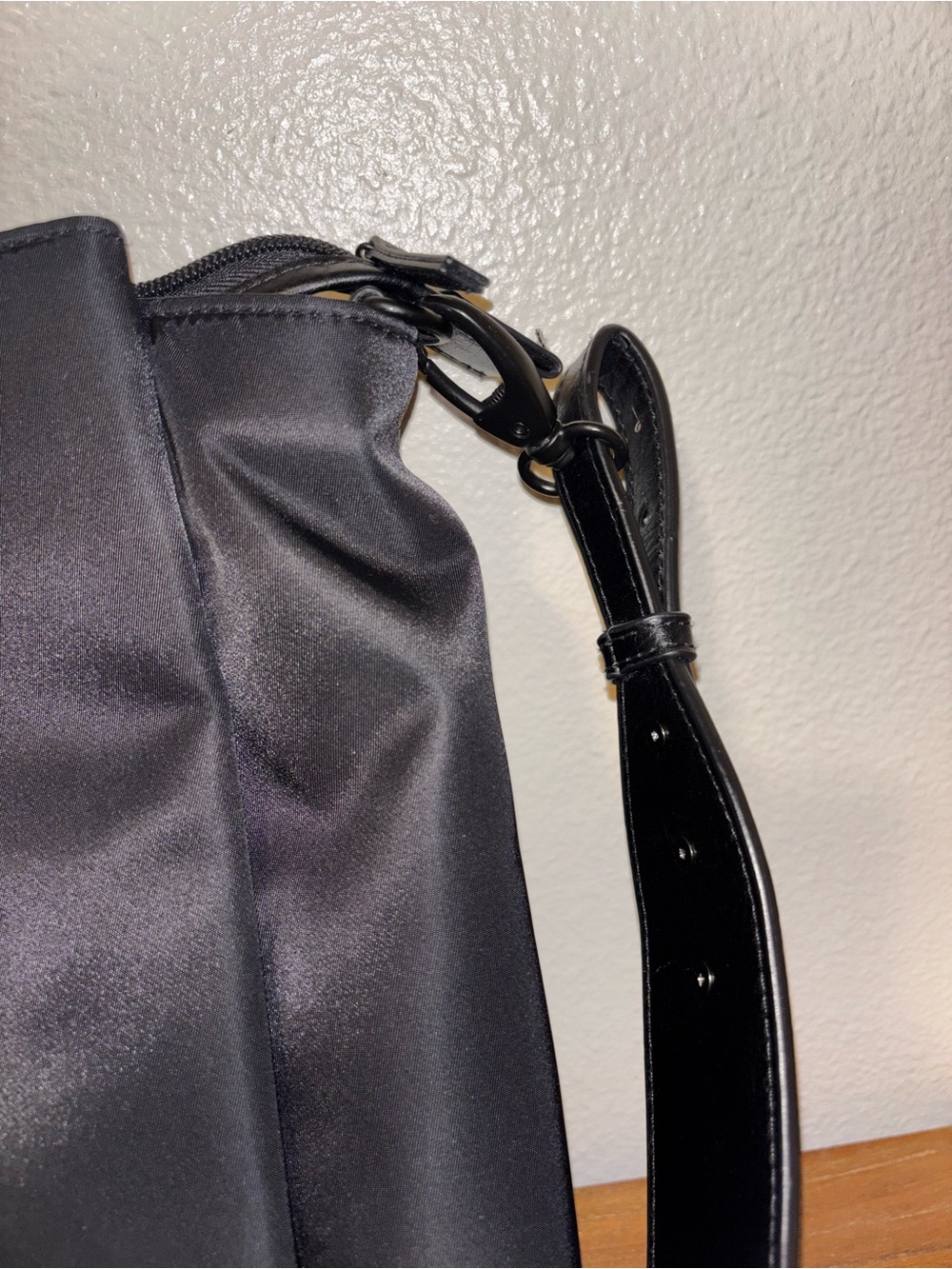 BEIS The Commuter Tote In Black Excellent Condition Pre-Owned - Picture 7 of 8